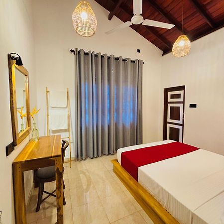 Breeze Bay Villa Діквелла Екстер'єр фото