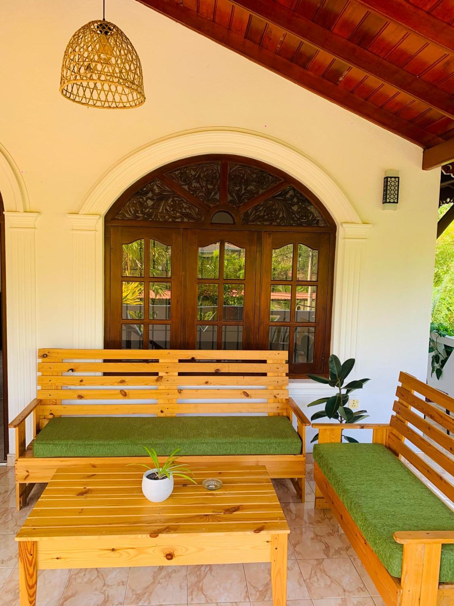 Breeze Bay Villa Діквелла Екстер'єр фото