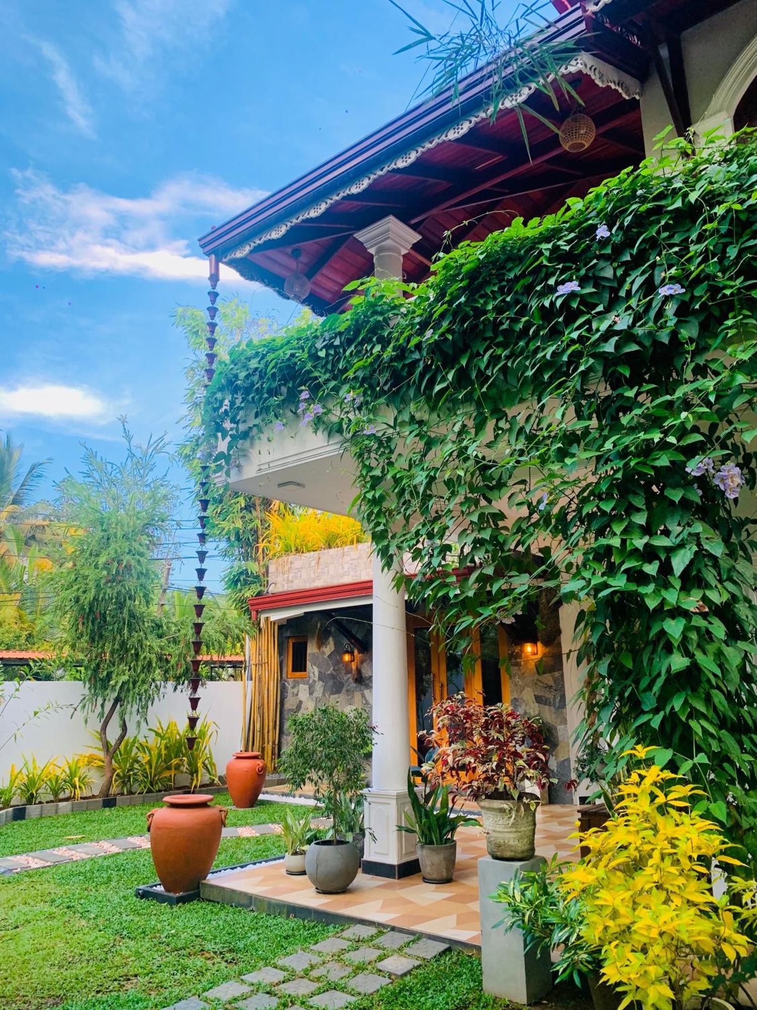 Breeze Bay Villa Діквелла Екстер'єр фото